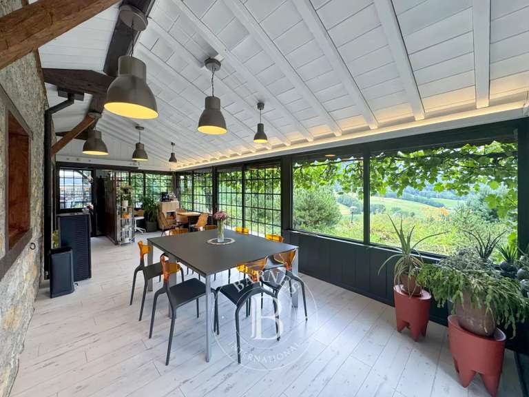 Property Chambéry - 3 bedrooms - 193m²