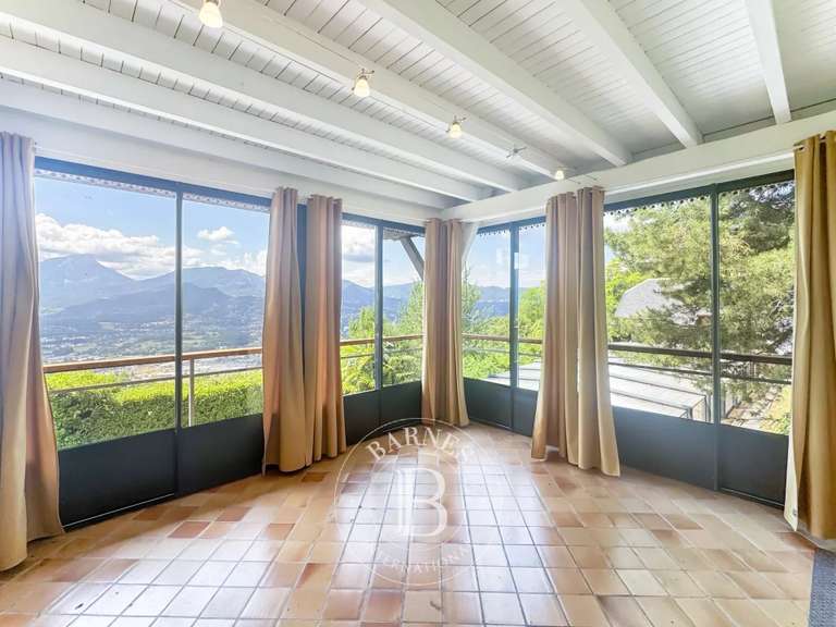 Propriété Chambéry - 4 chambres - 377m²