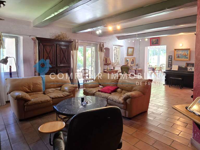 Maison Chamborigaud - 4 chambres - 220m²