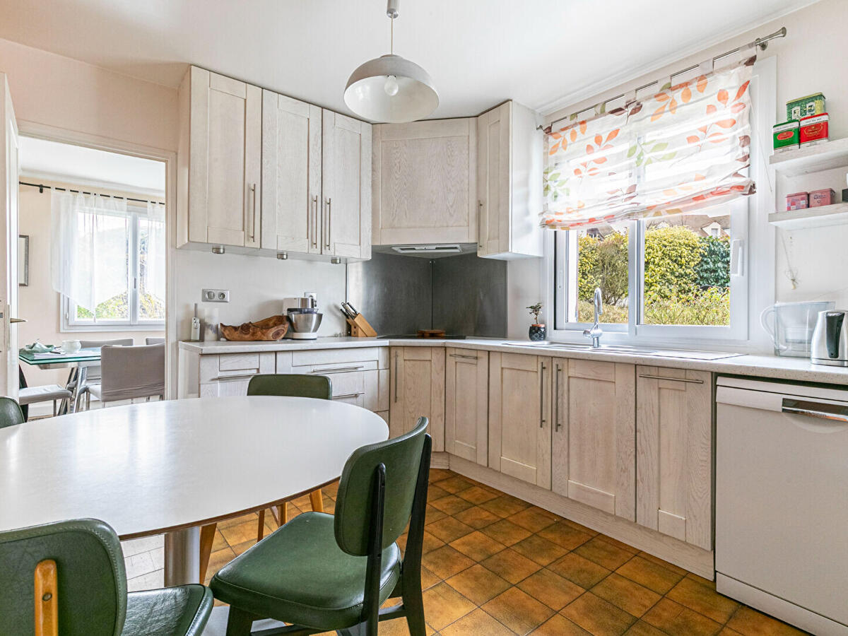 Maison Chambourcy