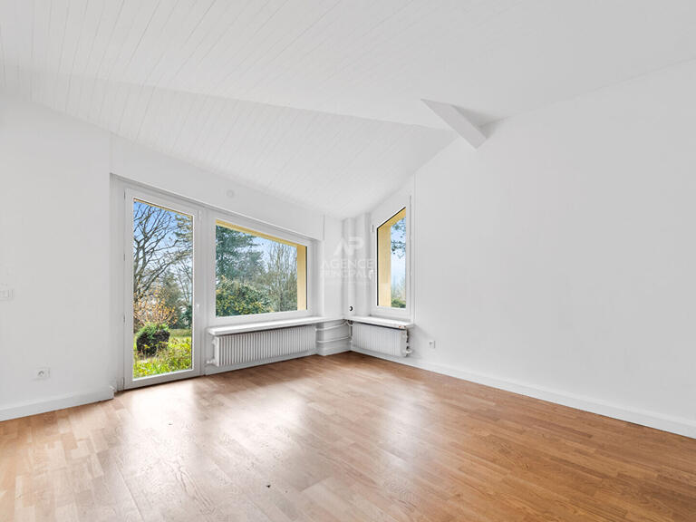 Maison Chambourcy - 5 chambres - 207m²