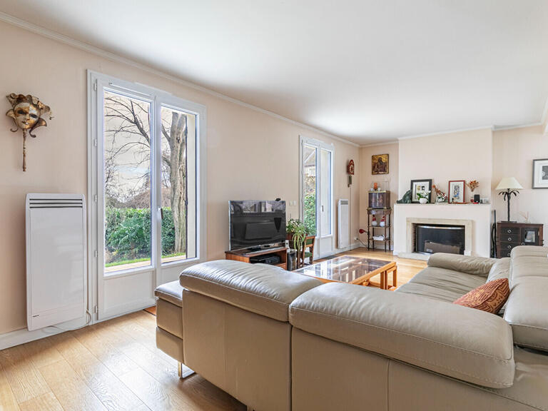 Maison Chambourcy - 5 chambres - 133m²