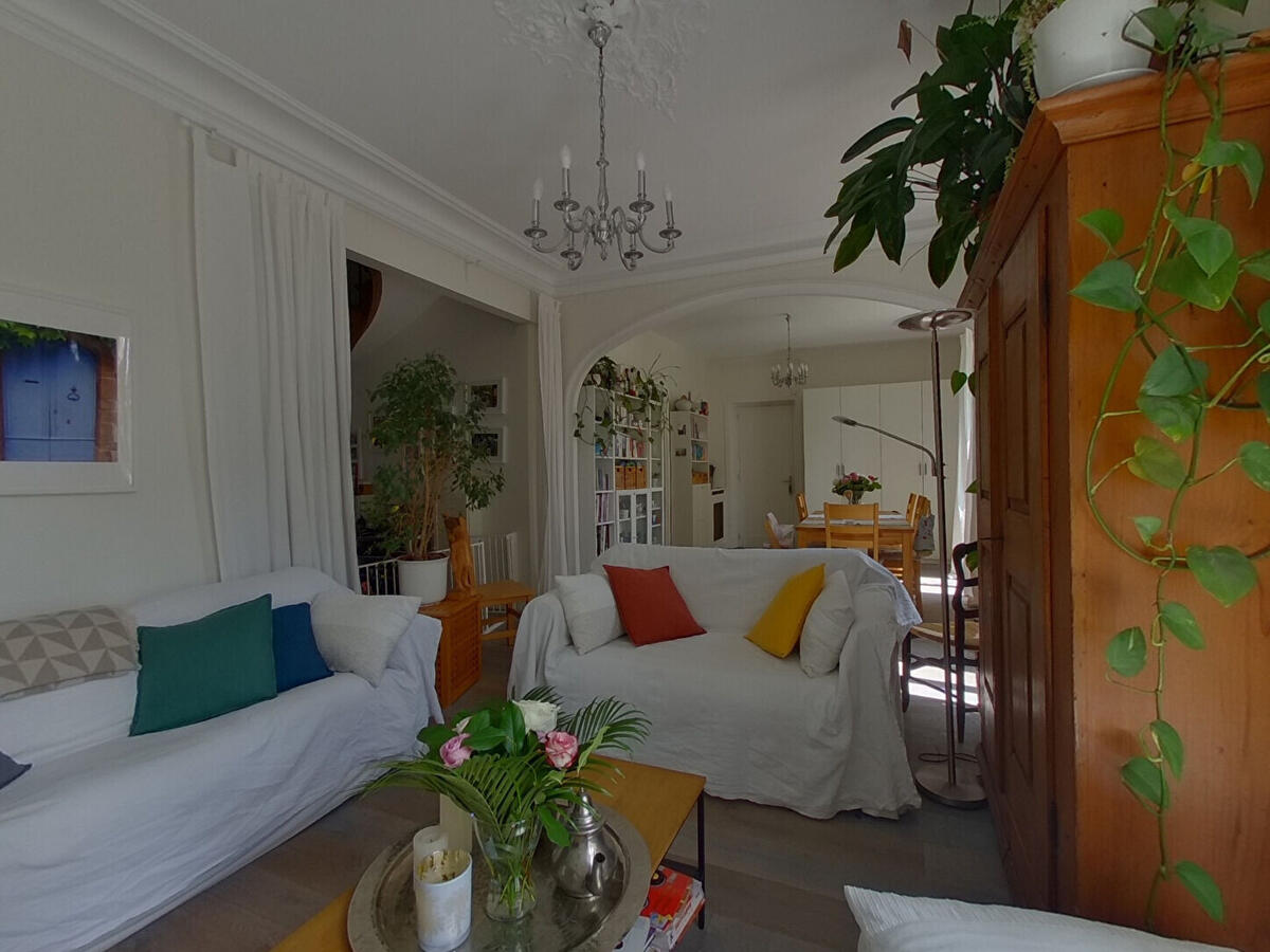 House Chambourcy