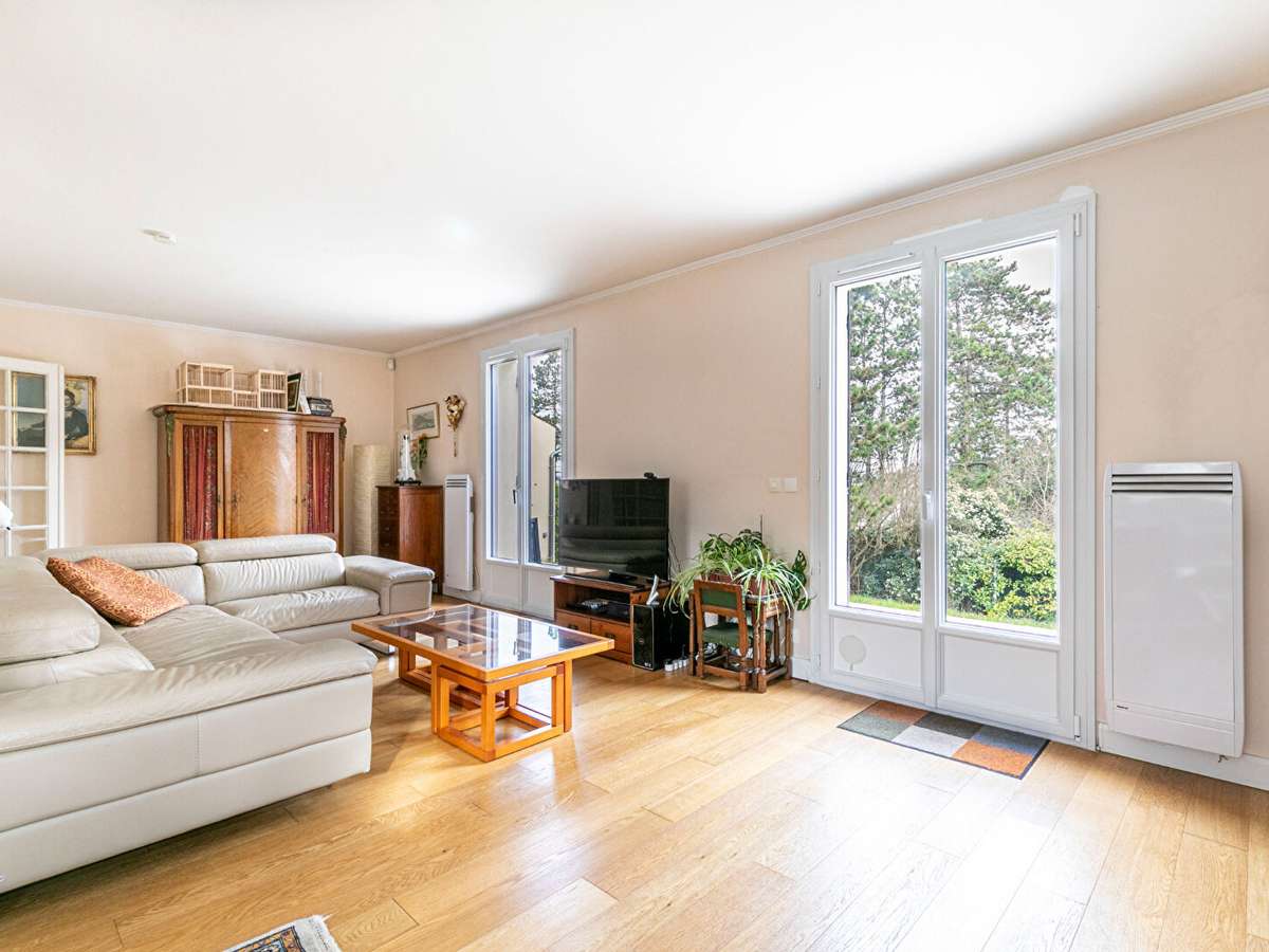 Maison Chambourcy