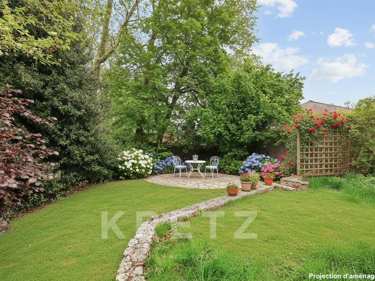 Maison Chambourcy - 4 chambres - 237m²