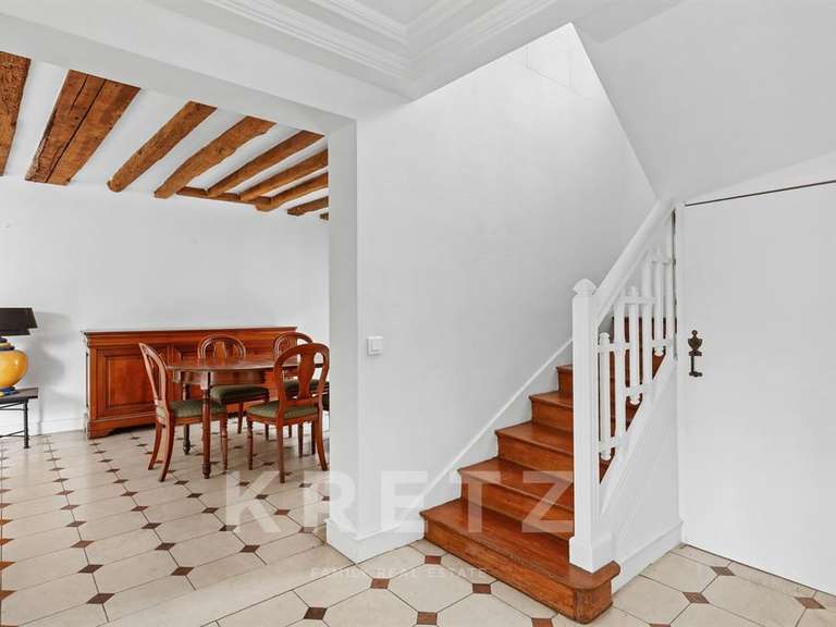 Maison Chambourcy - 3 chambres - 237m²