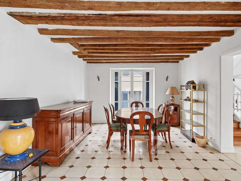 Maison Chambourcy - 4 chambres - 237m²