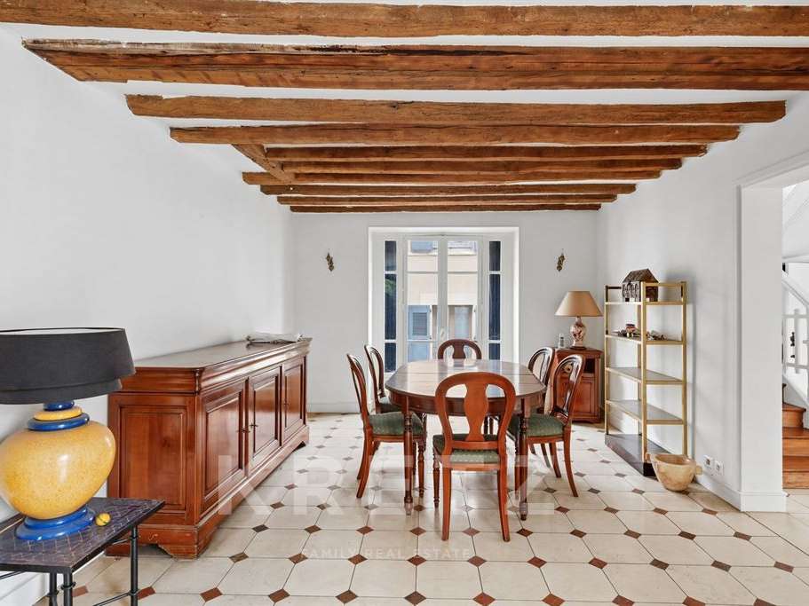 Maison Chambourcy