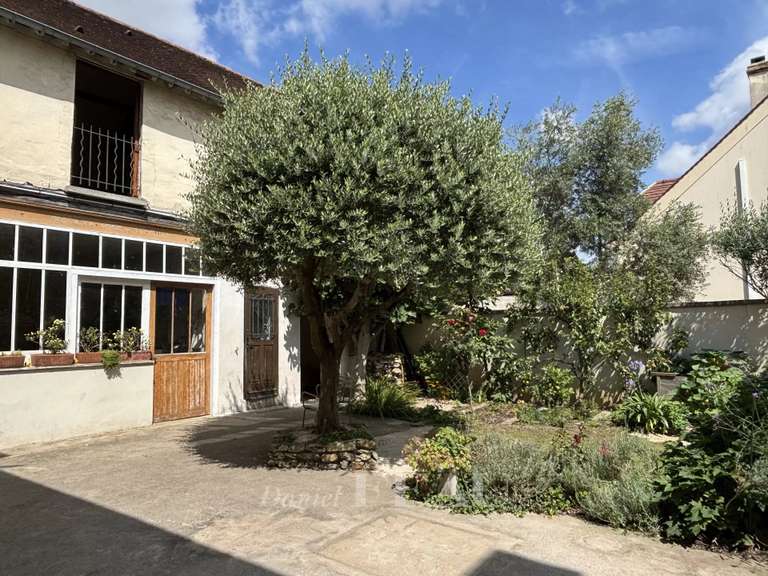 Maison Chambourcy - 4 chambres - 215m²