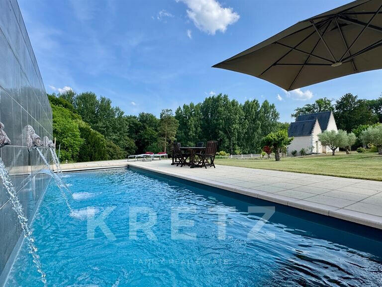 Castle Chambray-lès-Tours - 9 bedrooms - 1270m²