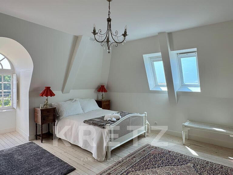 Castle Chambray-lès-Tours - 9 bedrooms - 1270m²