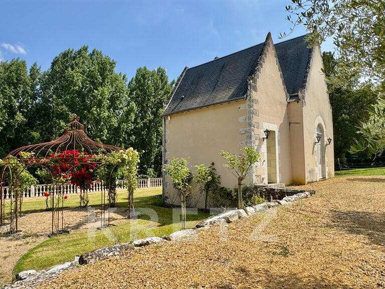 Castle Chambray-lès-Tours - 9 bedrooms - 1270m²