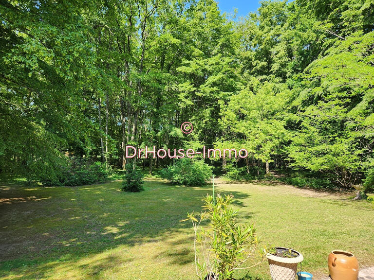 Villa Chambray-lès-Tours - 5 bedrooms - 185m²