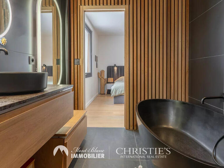 Apartment Chamonix-Mont-Blanc - 4 bedrooms - 129m²