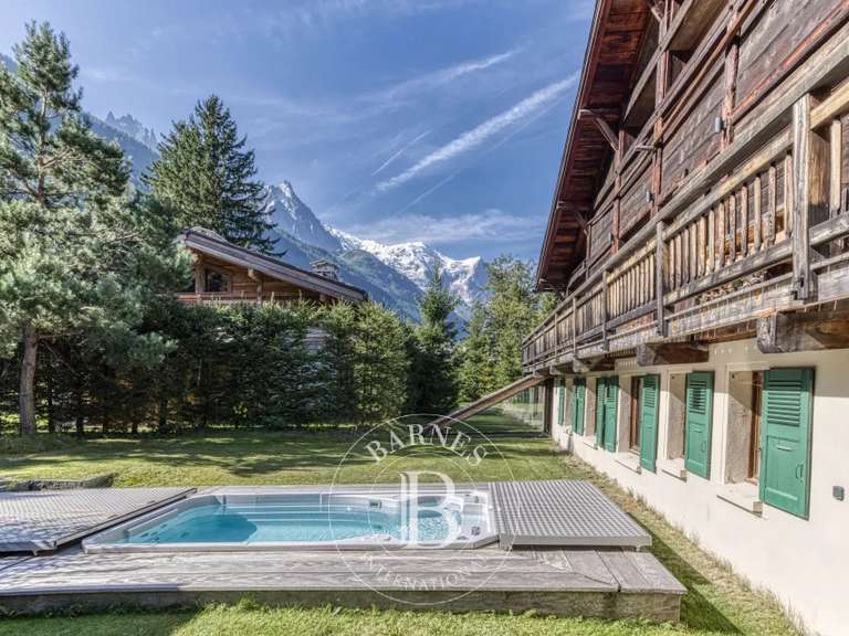 Unusual property Chamonix-Mont-Blanc - 8 bedrooms - 620m²