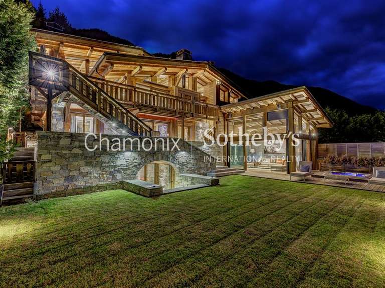 Chalet Chamonix-Mont-Blanc - 8 chambres - 594m²