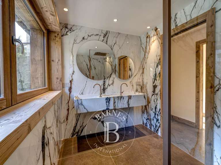 Chalet Chamonix-Mont-Blanc - 5 chambres - 571m²