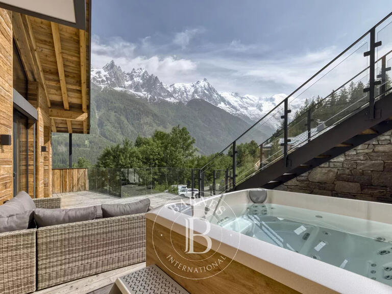 Chalet Chamonix-Mont-Blanc - 5 chambres - 421m²