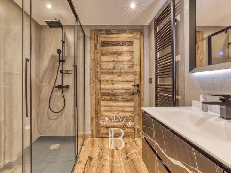 Chalet Chamonix-Mont-Blanc - 5 chambres - 393m²