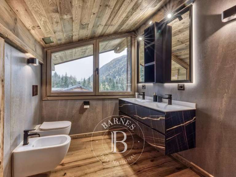 Chalet Chamonix-Mont-Blanc - 5 chambres - 393m²