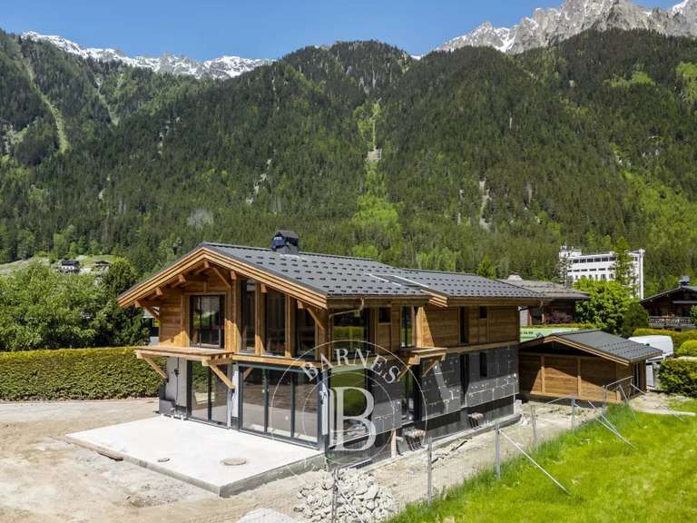 Chalet Chamonix-Mont-Blanc - 5 bedrooms - 286m²