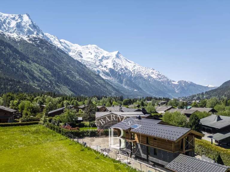 Chalet Chamonix-Mont-Blanc - 5 bedrooms - 286m²