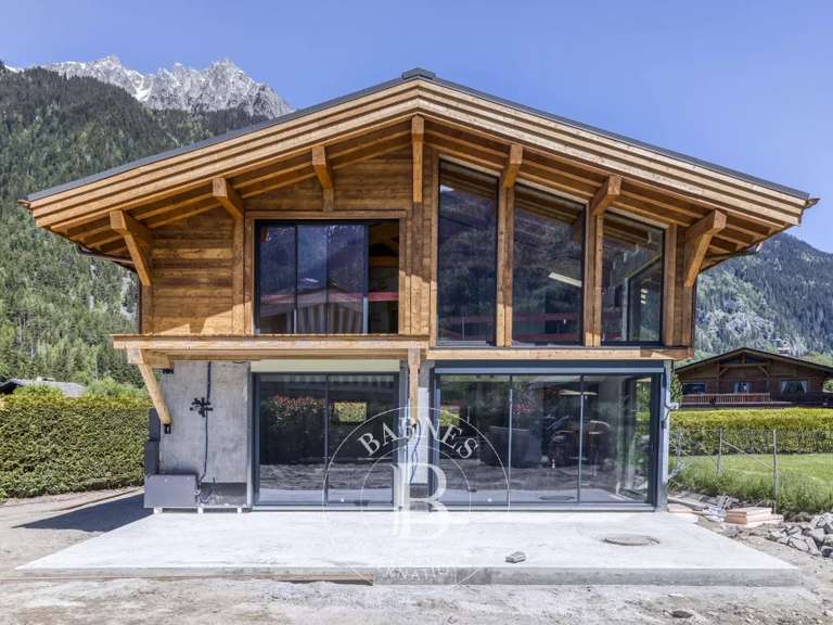 Chalet Chamonix-Mont-Blanc - 5 bedrooms - 286m²