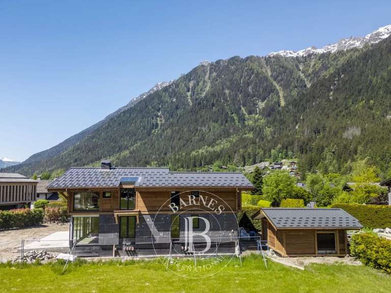 Chalet Chamonix-Mont-Blanc - 5 bedrooms - 286m²