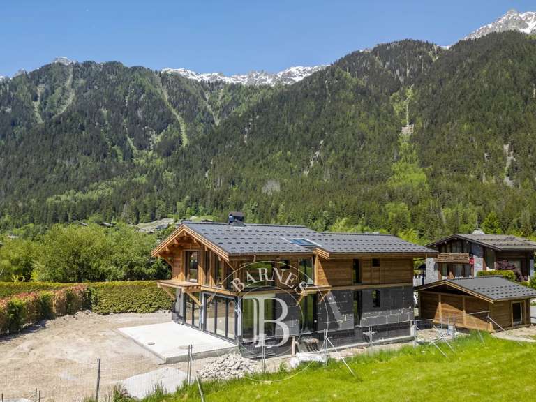Chalet Chamonix-Mont-Blanc - 5 bedrooms - 286m²