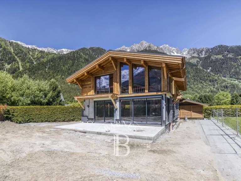 Chalet Chamonix-Mont-Blanc - 5 bedrooms - 286m²
