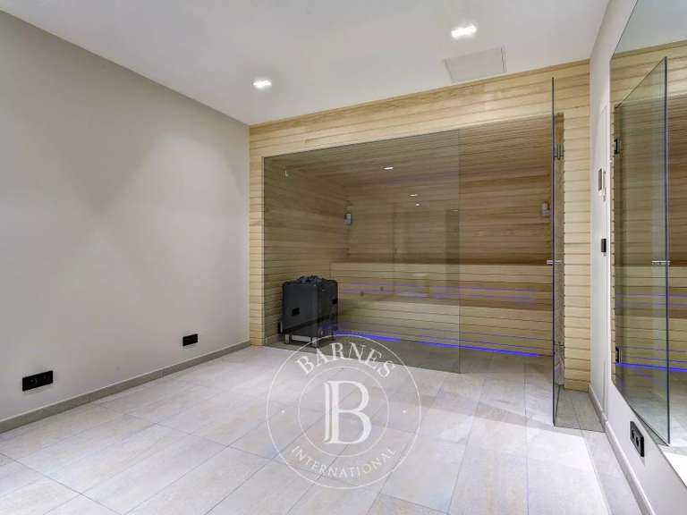 Chalet Chamonix-Mont-Blanc - 8 chambres - 693m²