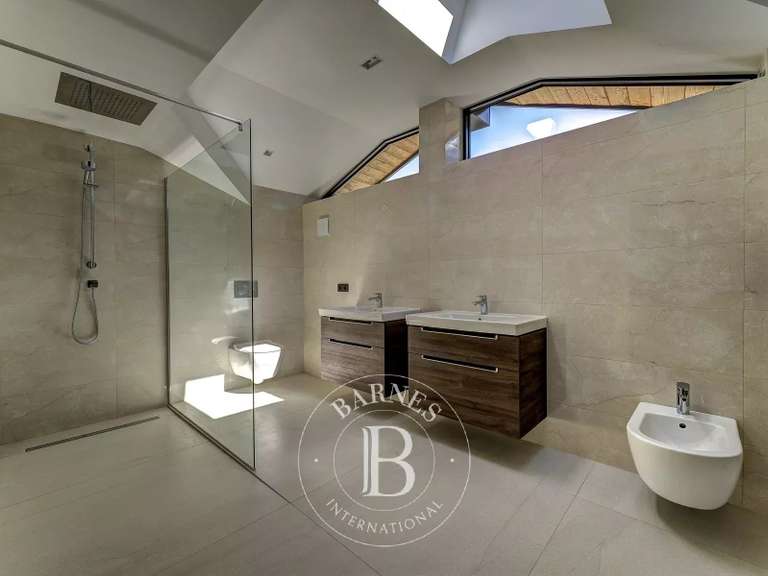 Chalet Chamonix-Mont-Blanc - 8 chambres - 693m²