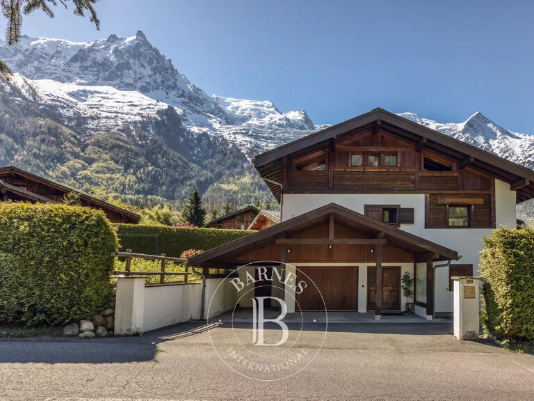 Chalet Chamonix-Mont-Blanc - 4 chambres - 220m²