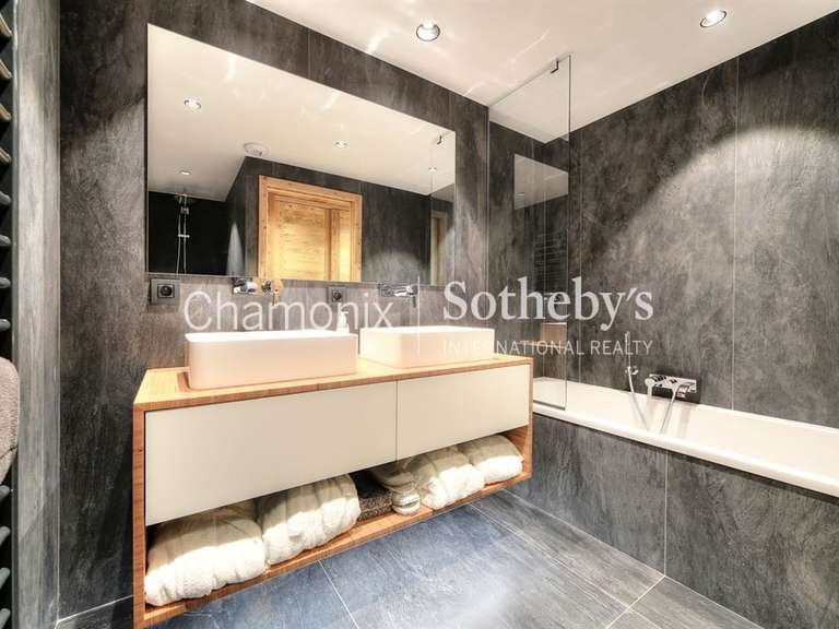 Chalet Chamonix-Mont-Blanc - 5 chambres - 387m²