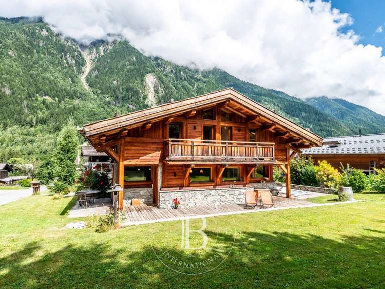 Chalet Chamonix-Mont-Blanc - 4 chambres - 250m²