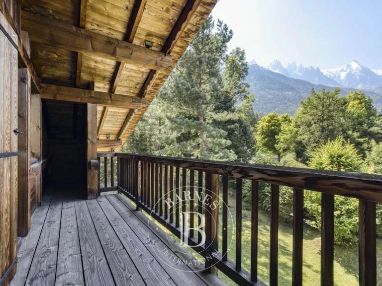 Chalet Chamonix-Mont-Blanc - 5 chambres - 323m²