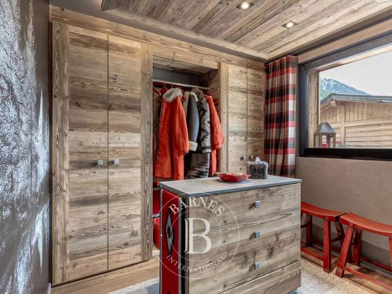 Chalet Chamonix-Mont-Blanc - 4 bedrooms - 223m²