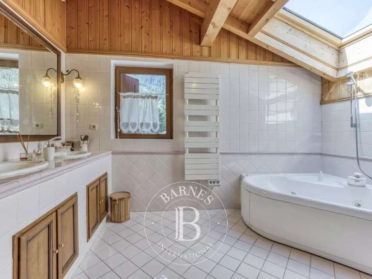 Chalet Chamonix-Mont-Blanc - 5 chambres - 226m²