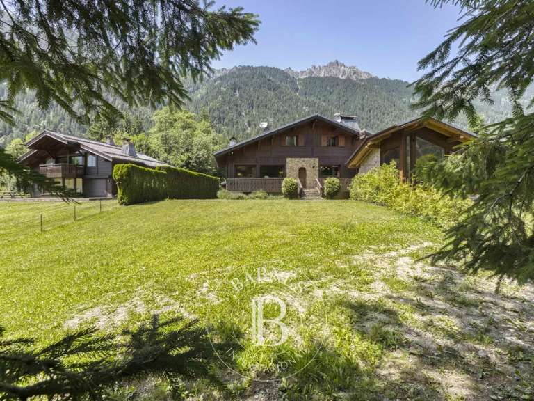 Chalet Chamonix-Mont-Blanc - 5 chambres - 226m²