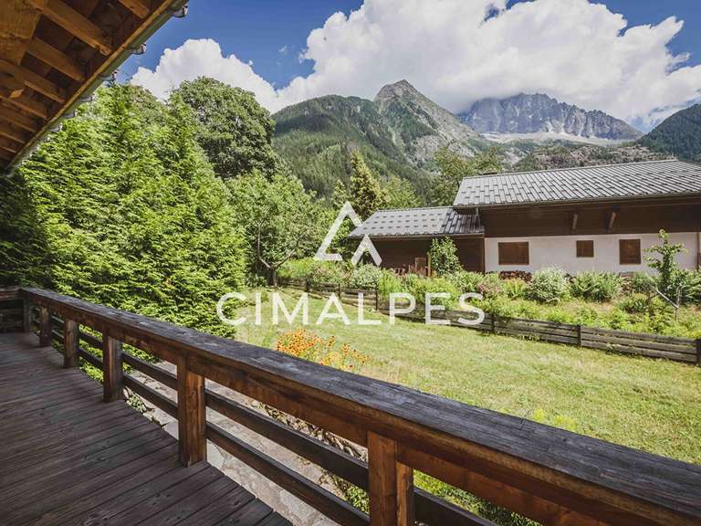 Chalet Chamonix-Mont-Blanc - 5 chambres - 187m²