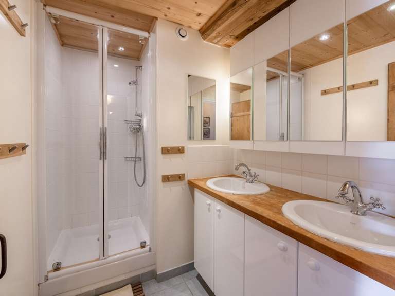 Chalet Chamonix-Mont-Blanc - 5 chambres - 187m²