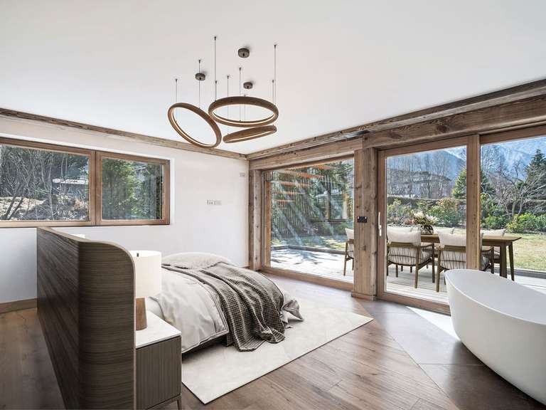 Chalet Chamonix-Mont-Blanc - 5 bedrooms - 564m²