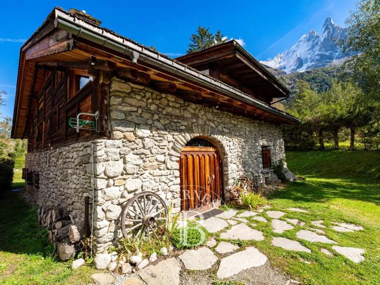 Chalet Chamonix-Mont-Blanc - 5 chambres - 313m²
