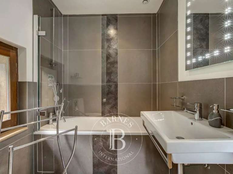 Chalet Chamonix-Mont-Blanc - 5 chambres - 209m²