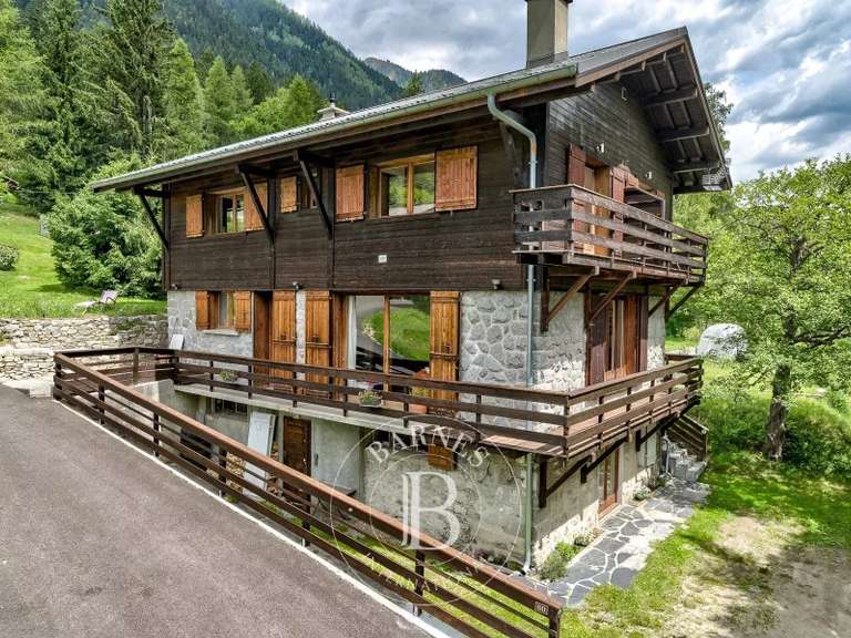 Chalet Chamonix-Mont-Blanc - 5 chambres - 209m²
