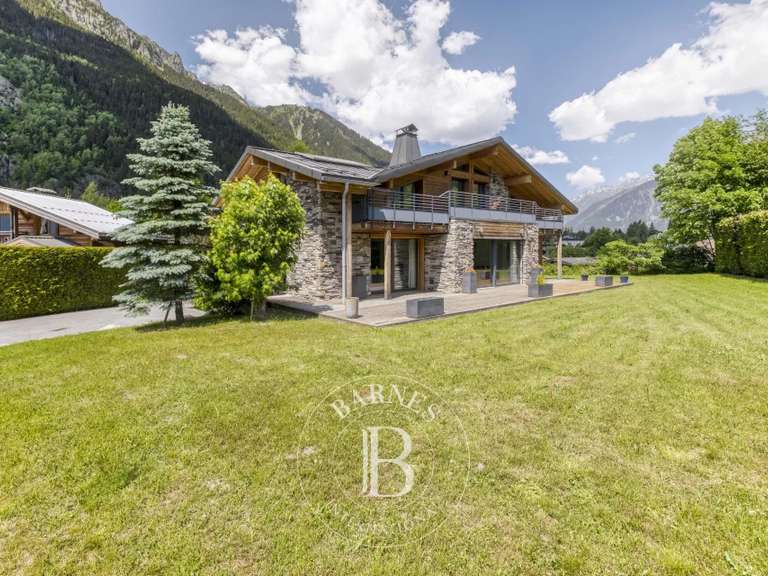 Chalet Chamonix-Mont-Blanc - 4 chambres - 244m²