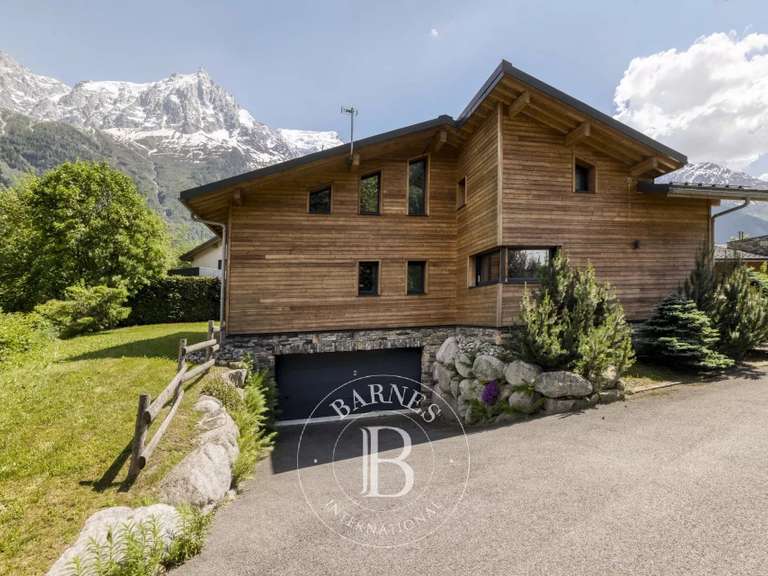 Chalet Chamonix-Mont-Blanc - 4 chambres - 244m²