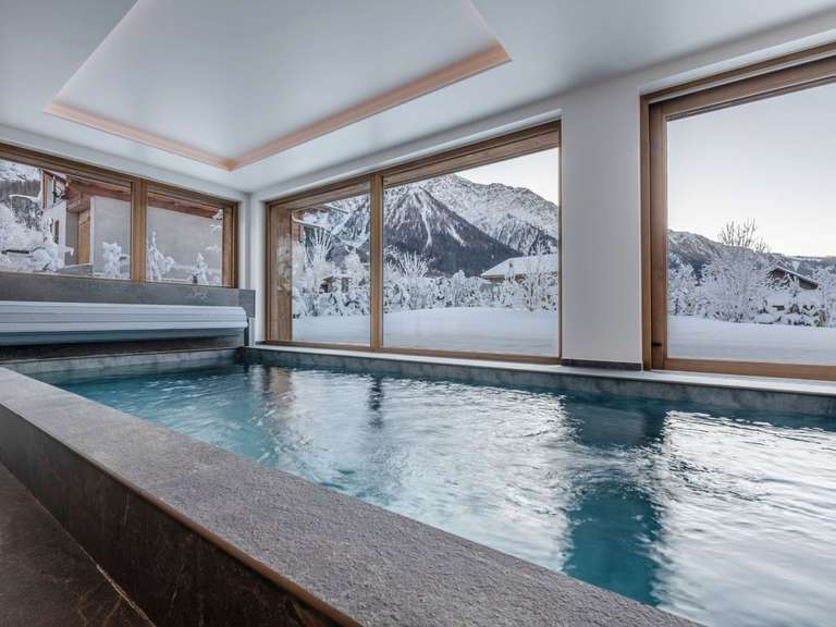 Chalet Chamonix-Mont-Blanc - 5 chambres - 376m²