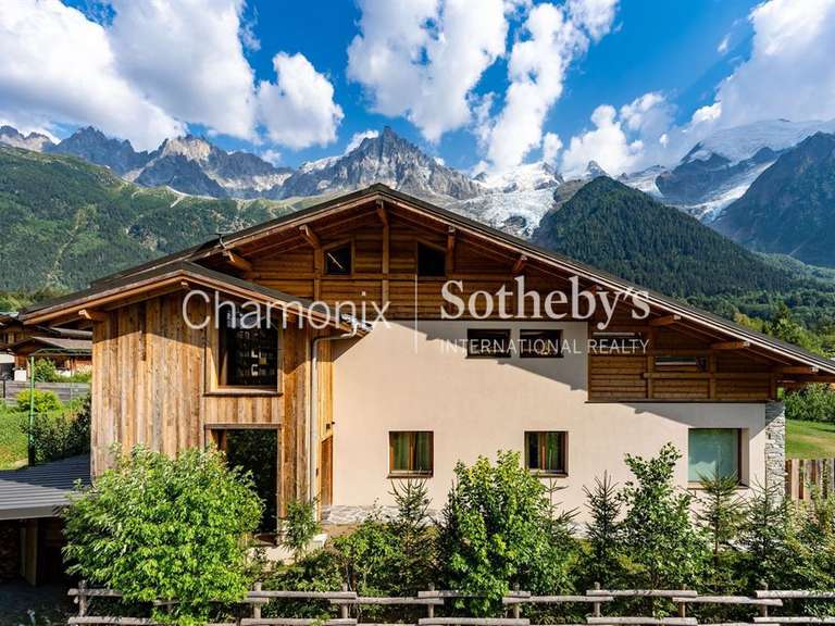 Chalet Chamonix-Mont-Blanc - 5 bedrooms - 376m²
