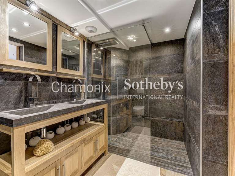 Chalet Chamonix-Mont-Blanc - 4 chambres - 378m²